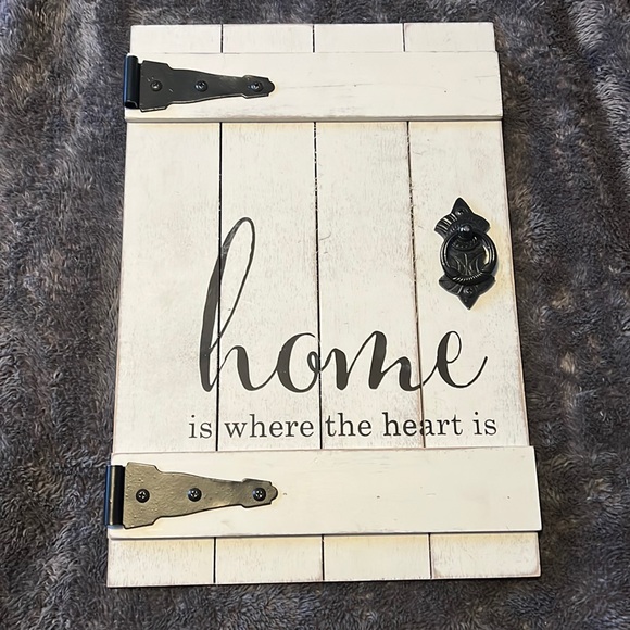 Other - Home is where the heart is wood sign